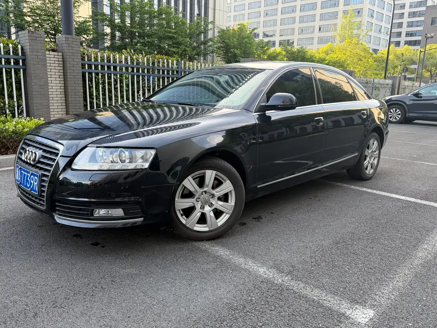 Audi A6L 2010 2.8 FSI Luxury