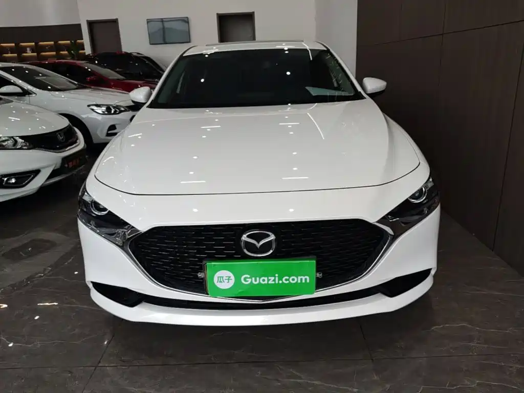Mazda Mazda3 Axela 2025 2023 2.0L Auto Zhixuan
