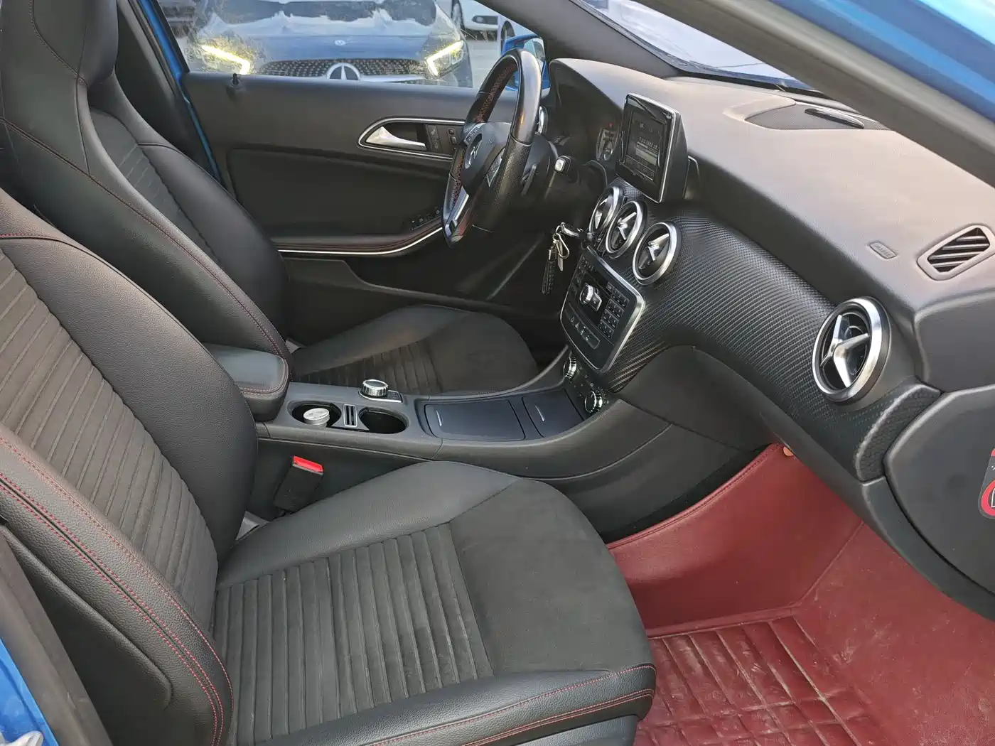 Mercedes-Benz A-Class (Import) 2015 A 200 Sport фото 9