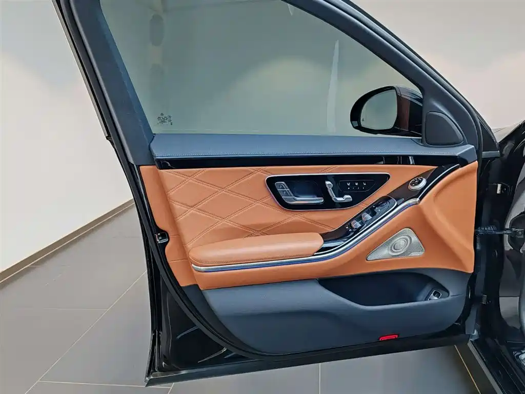 Mercedes-Benz Maybach S-Class 2023 S 480 4MATIC фото 8