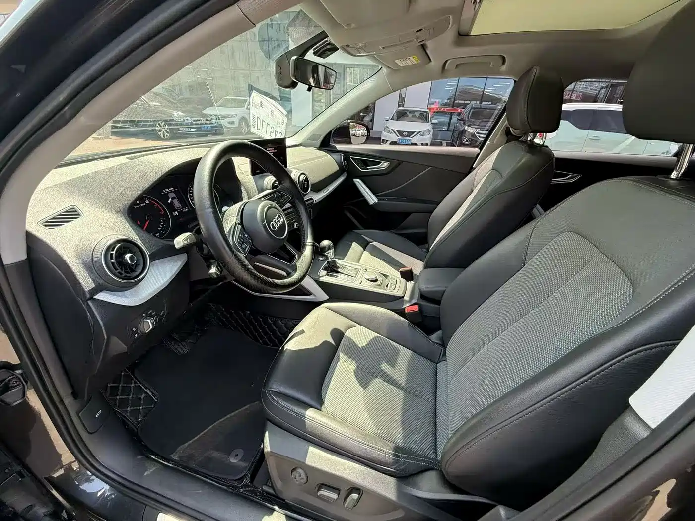 Audi Q2L 2018 35 TFSI Fashion Elegance China VI фото 4