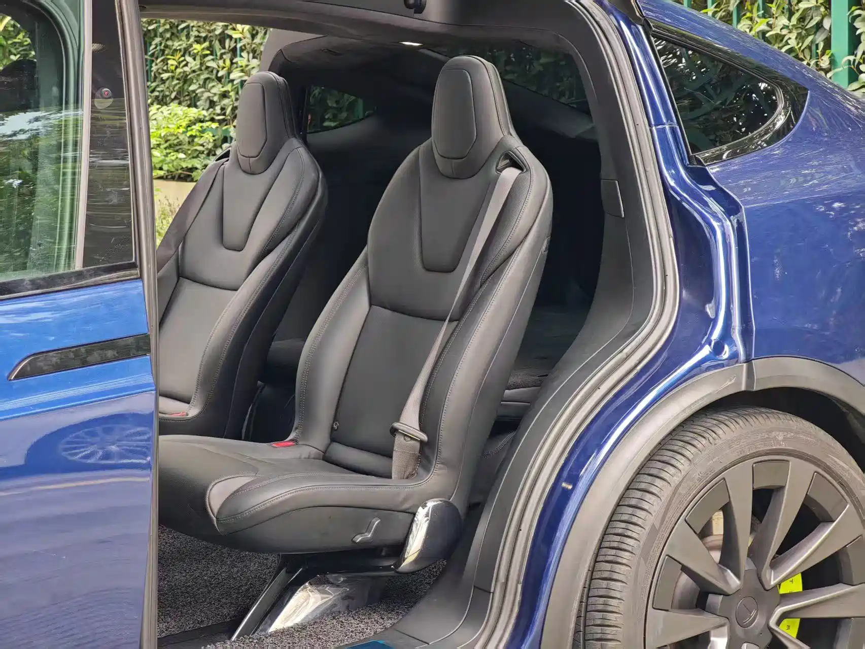 Фото 6 - Tesla Model X