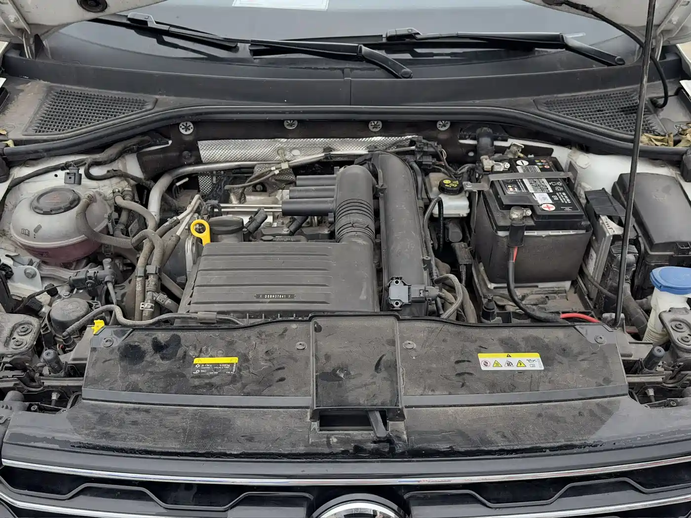 VOLKSWAGEN T ROC EXPLORING SONGS