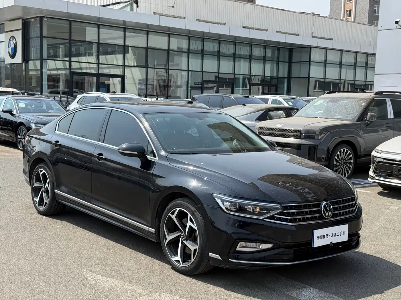 Volkswagen Magotan 2023 2 Million Units Anniversary Edition 330TSI DSG Leading Type фото 3