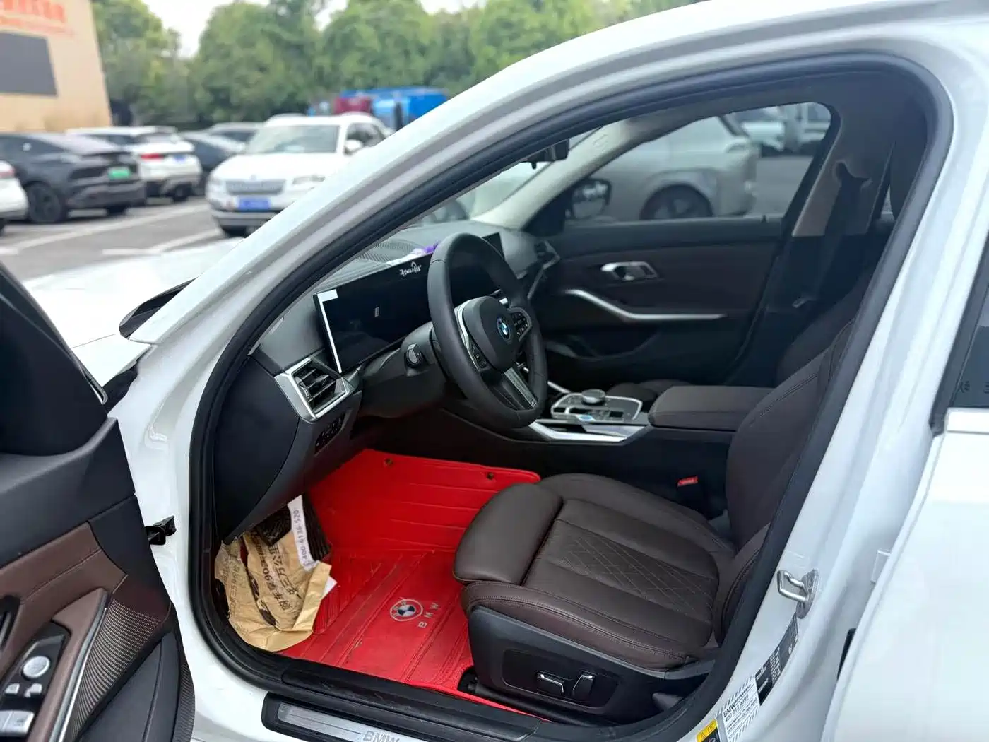 BMW i3 2022 eDrive 35 L фото 8