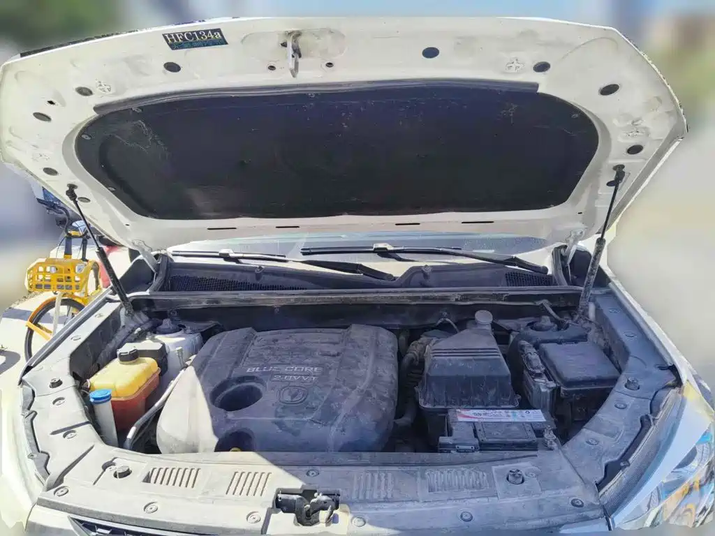 Photo 3 - Changan CS75