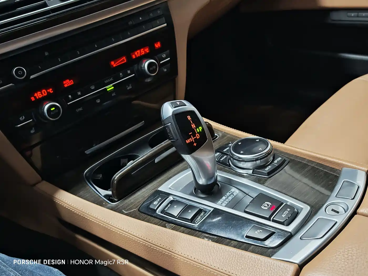 BMW 7 Series 2014 730Li Premium фото 8