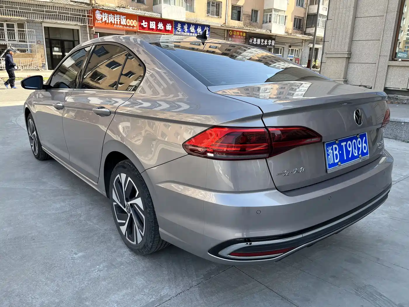Volkswagen Bora 2023 200TSI DSG Yuexing PRO Edition фото 5