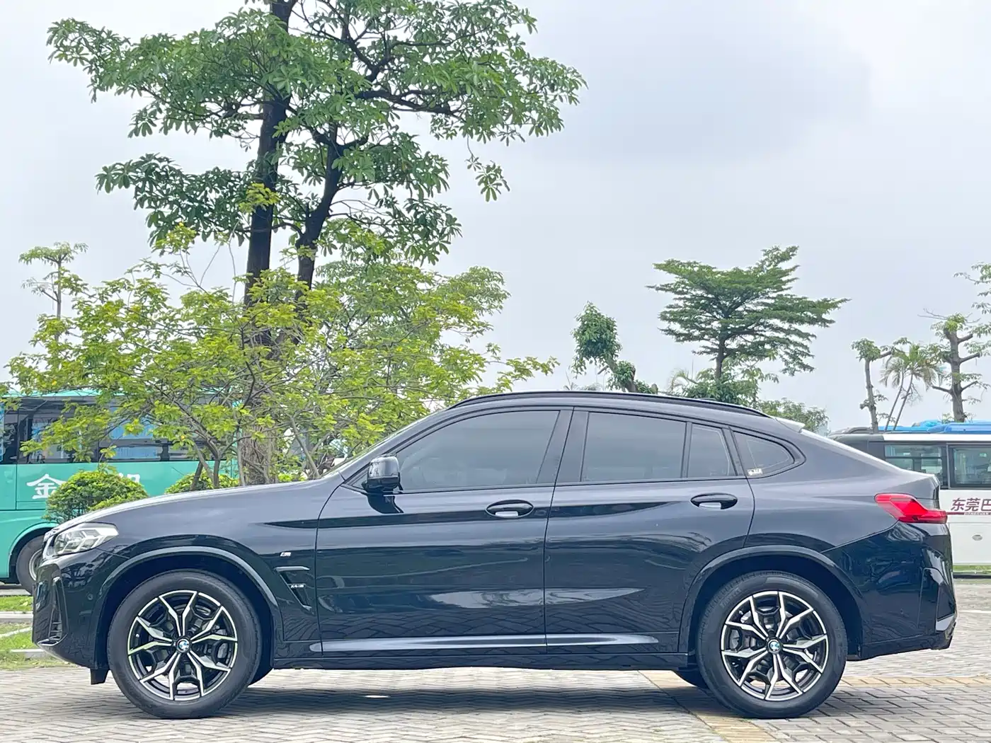 BMW X4 2022 xDrive 25i M Sport Package фото 24