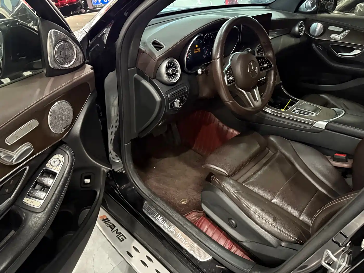 Mercedes-Benz GLC 2020 GLC 260 L 4MATIC Luxury фото 4