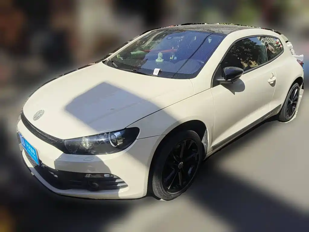 Фото 1 - Volkswagen Scirocco