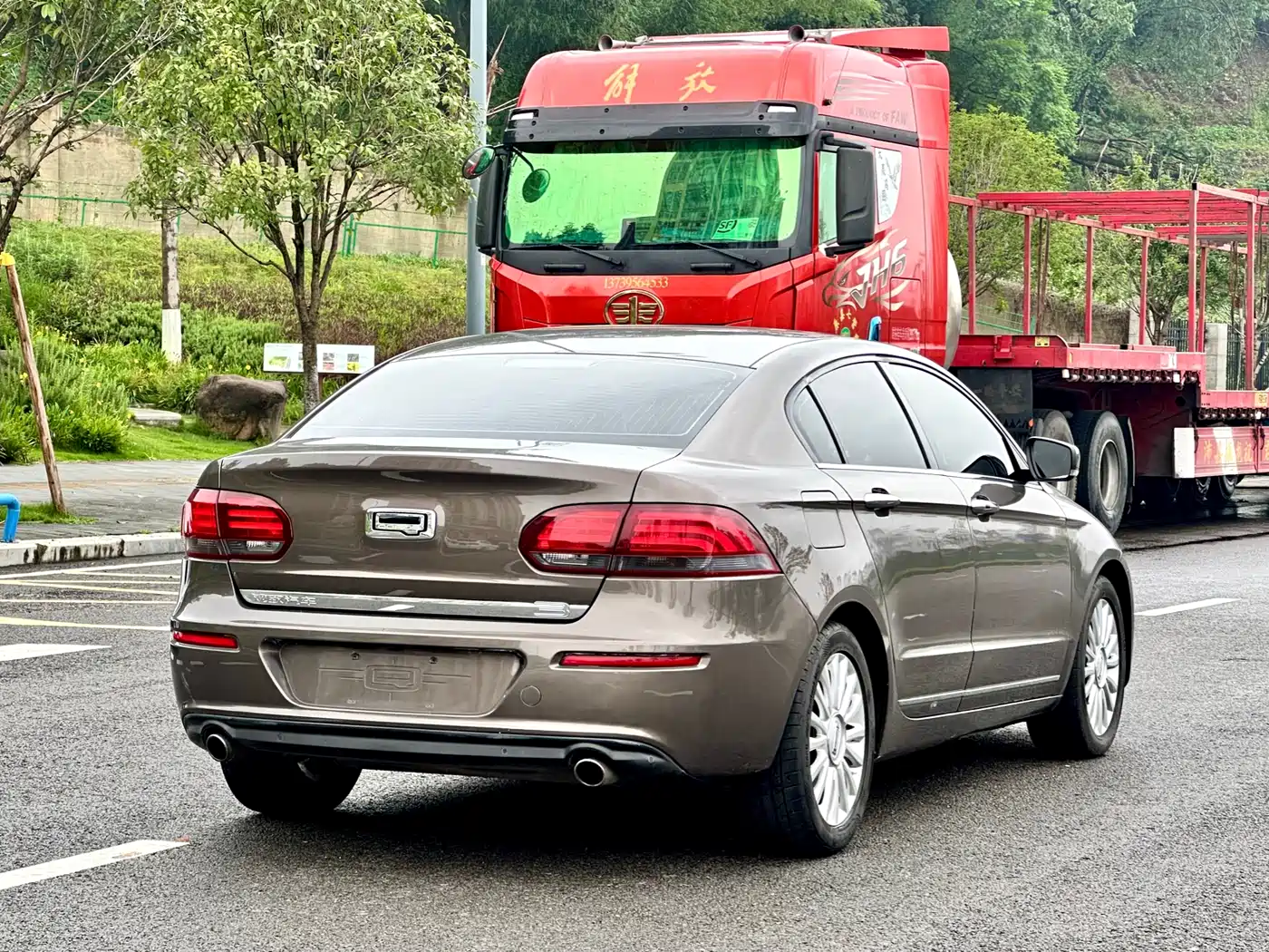 Qoros 3 2015 2014 Model Sedan 1.6T Automatic Premium