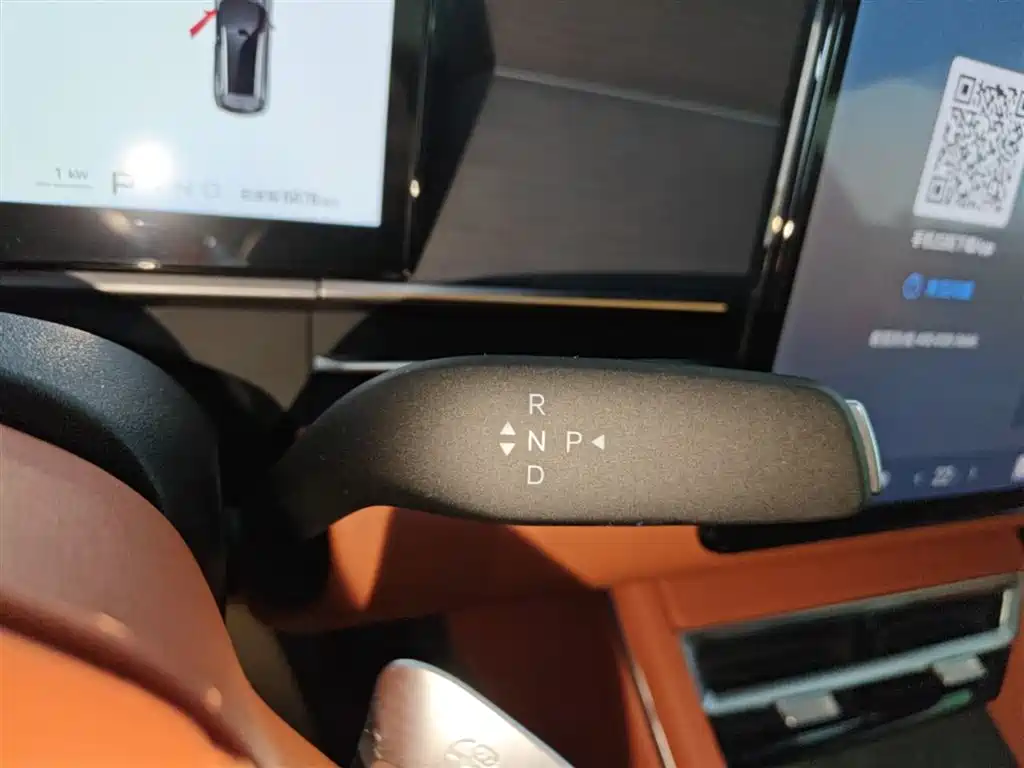 BYD Tang L 2025 DM 175KM Drone Player Edition фото 6
