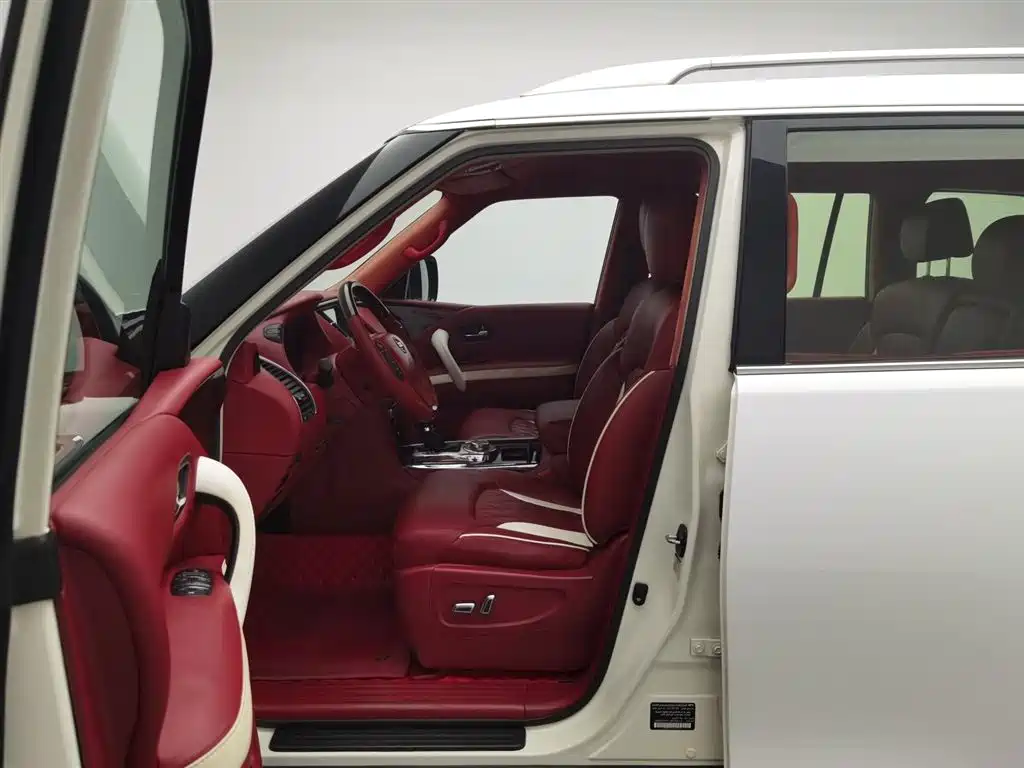 Nissan Patrol фото 8
