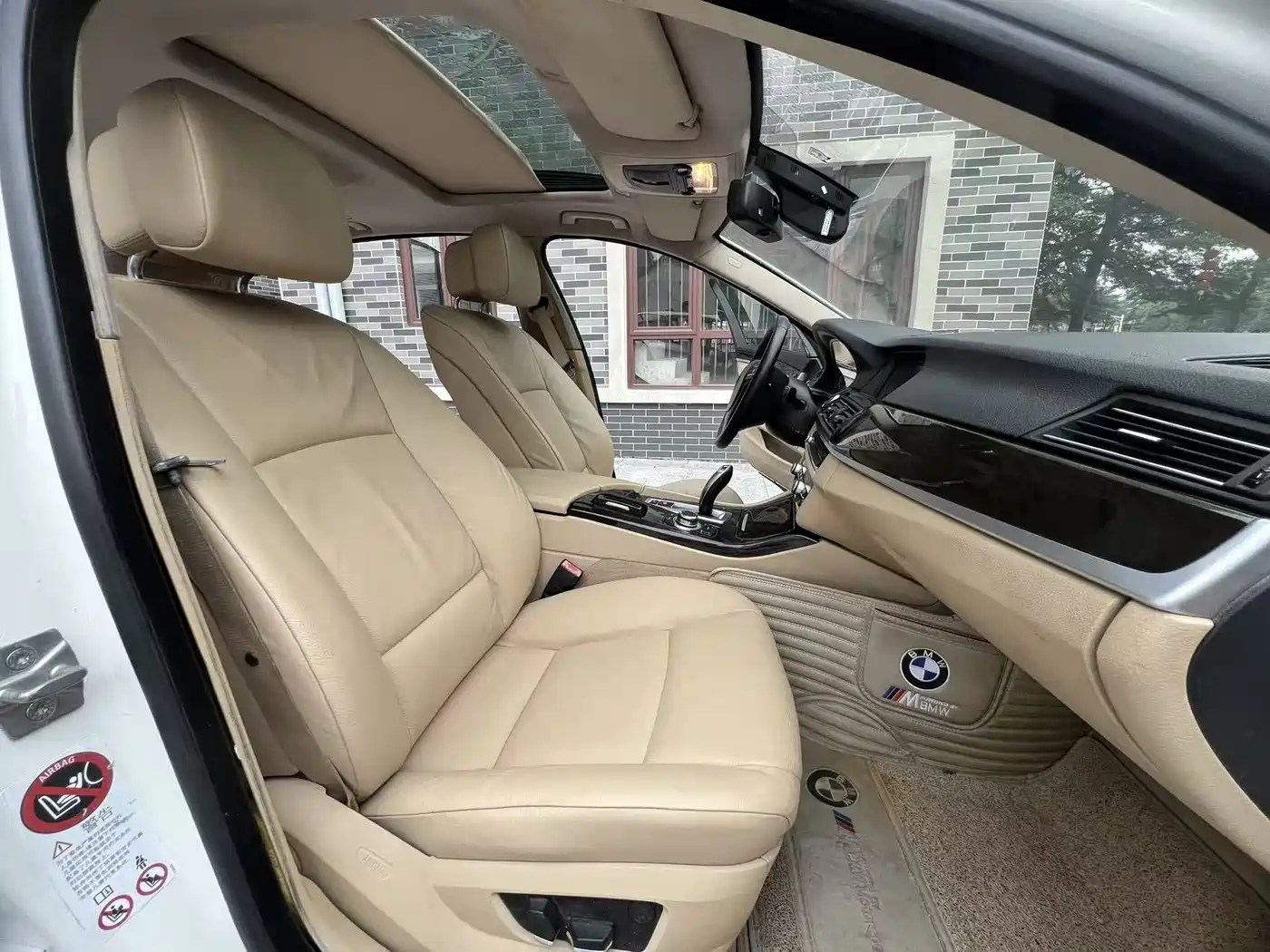 BMW 5 Series 2011 528Li Luxury фото 10