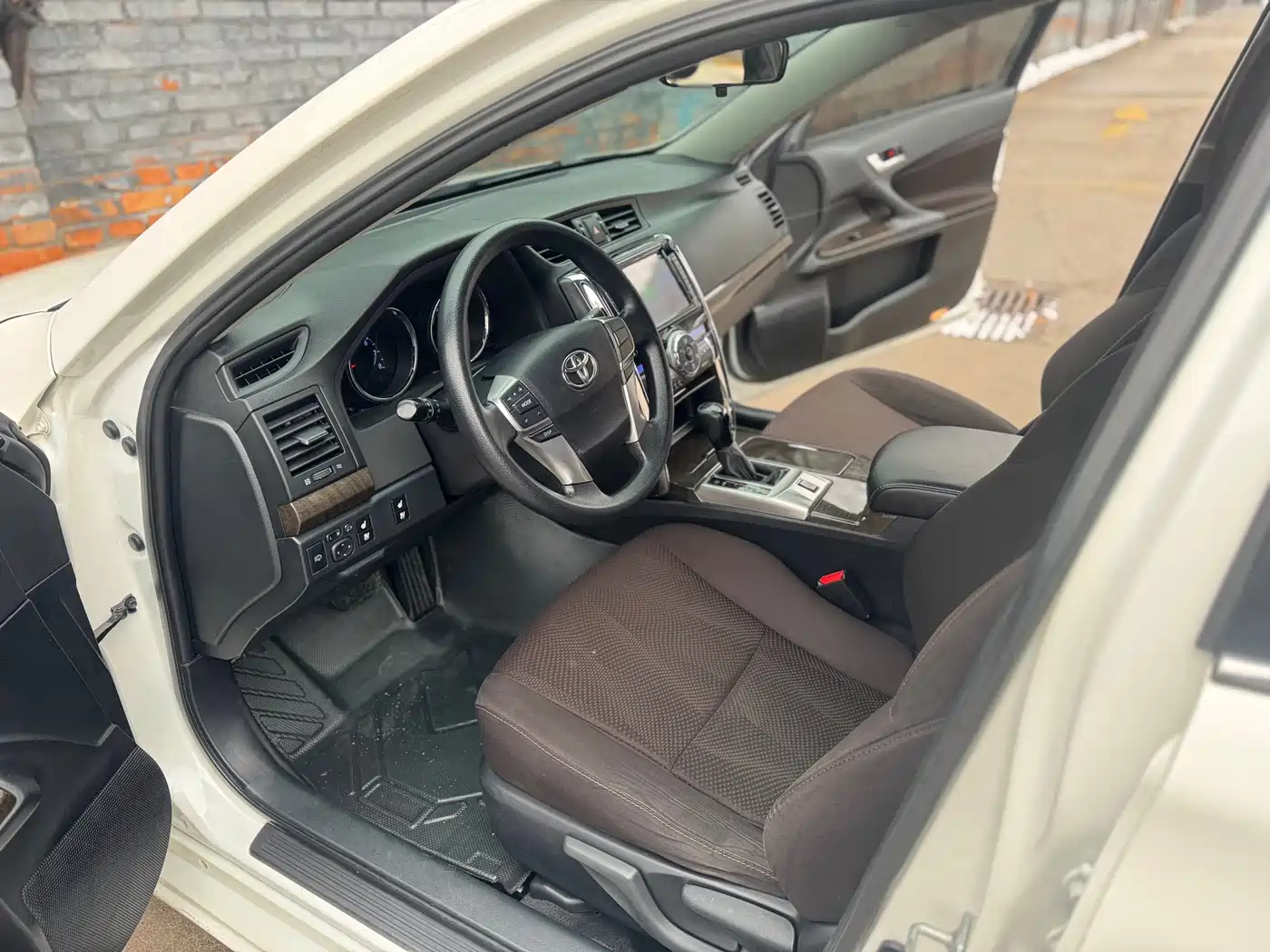Toyota Reiz 2013 2.5S Elite Edition фото 4