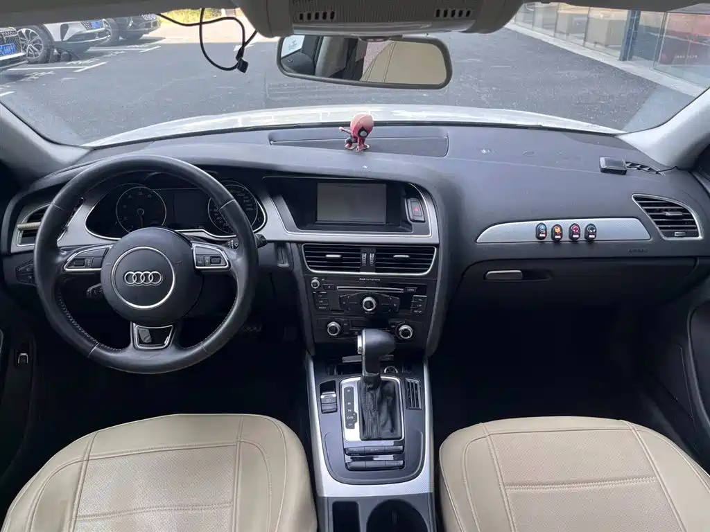 Audi A4L 2015 35 TFSI Auto Standard фото 6