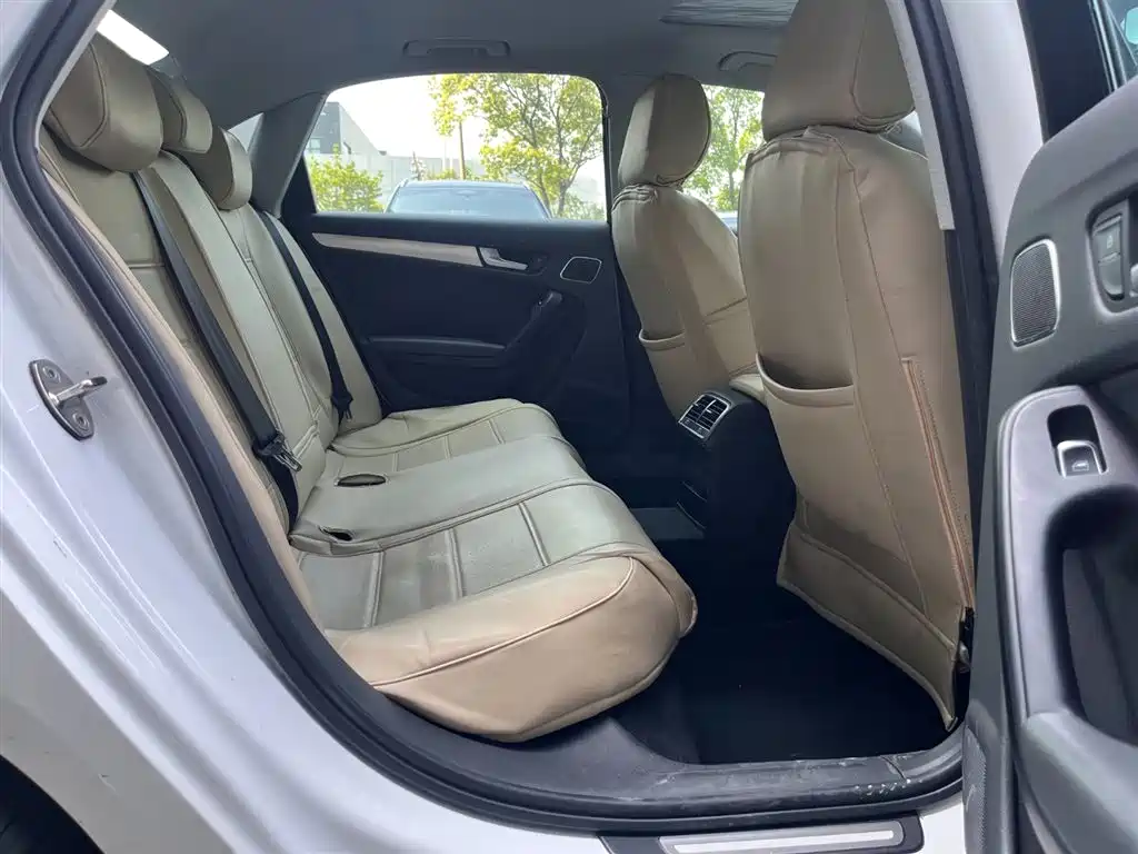 Audi A4L 2015 35 TFSI Auto Standard фото 10