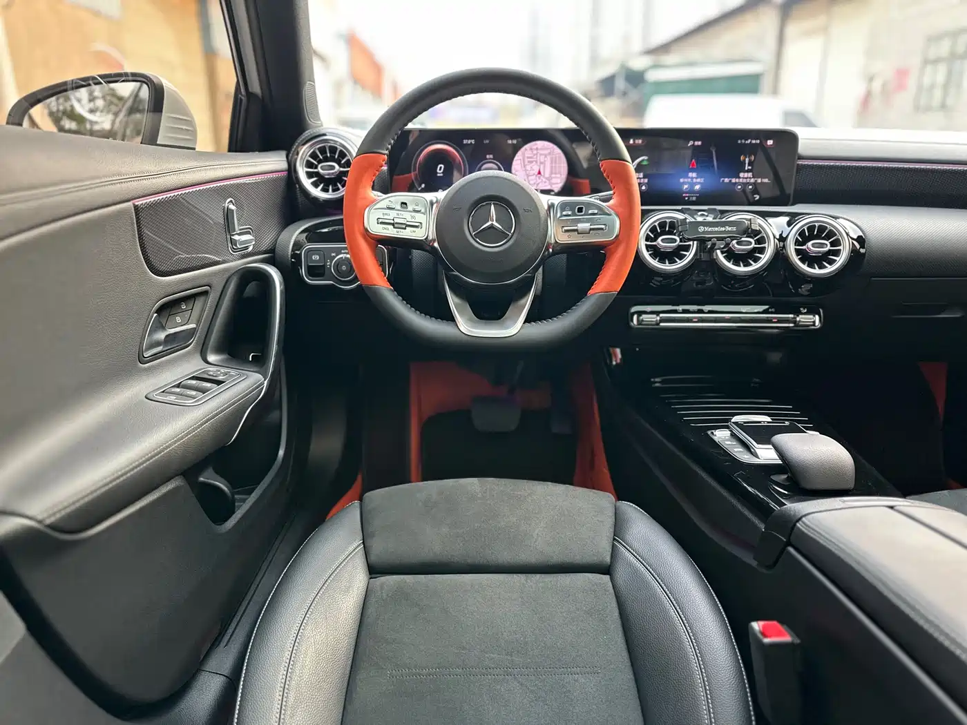 Mercedes-Benz A-Class 2021 A 200 L Sport Sedan Fashion Edition фото 20
