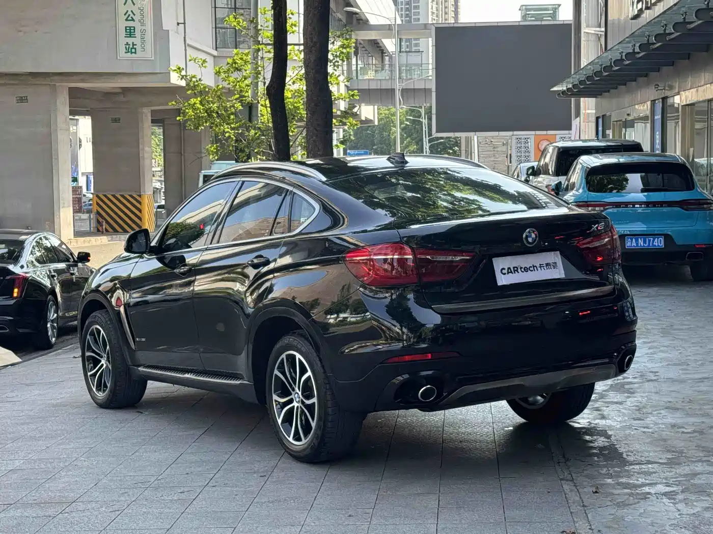 BMW X6 2015 xDrive35i Luxury Model фото 15