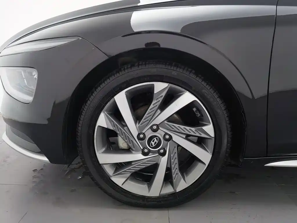 Hyundai Mistra 2021 2021 1.8L CVT LUX Premium