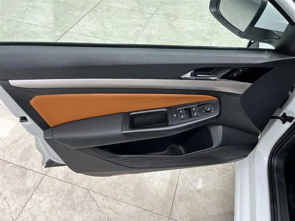 Volkswagen Bora 2023 200TSI DSG Smart PRO Edition фото 10
