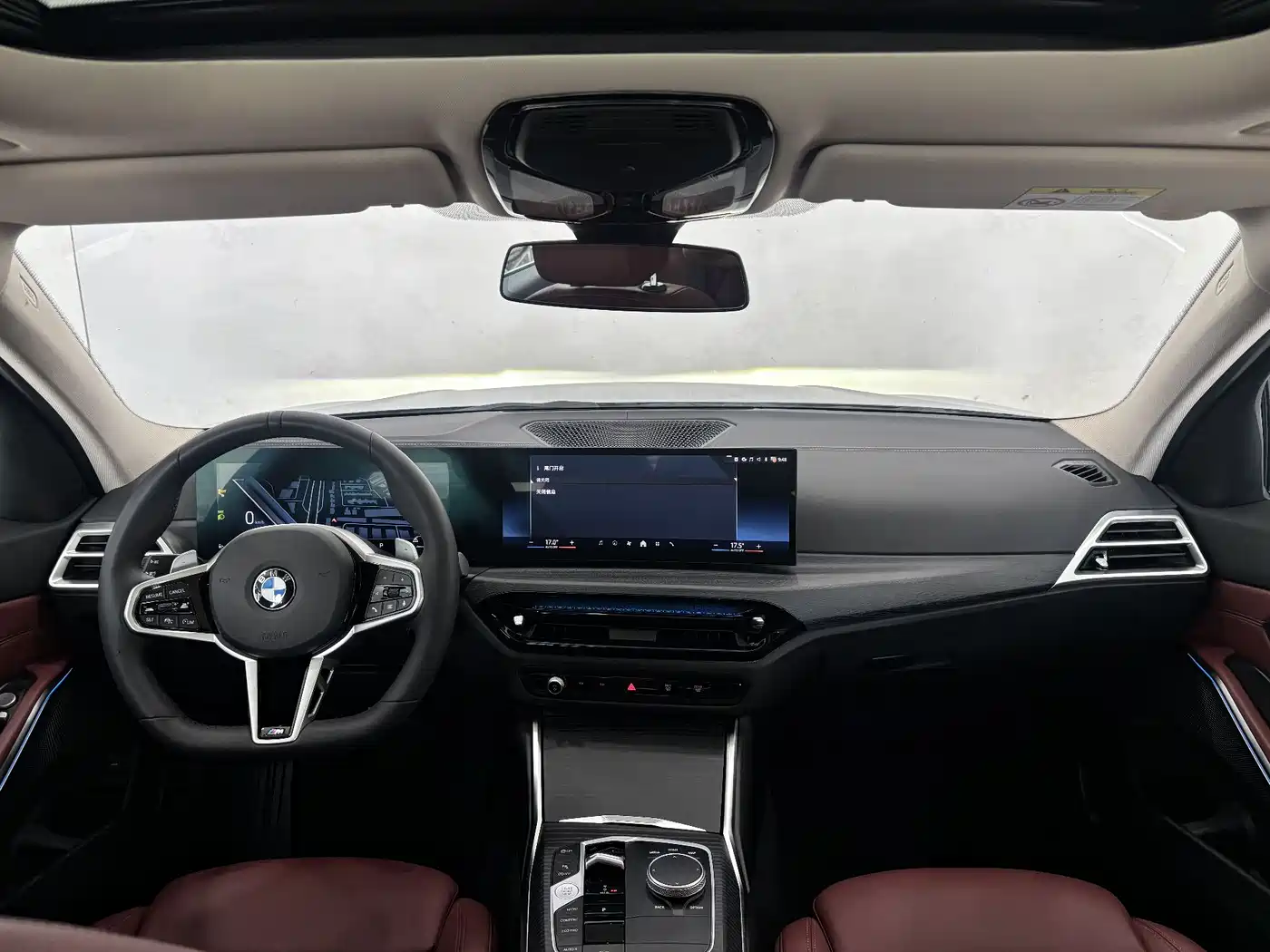 BMW 3 Series 2025 325Li M Sport Package фото 14