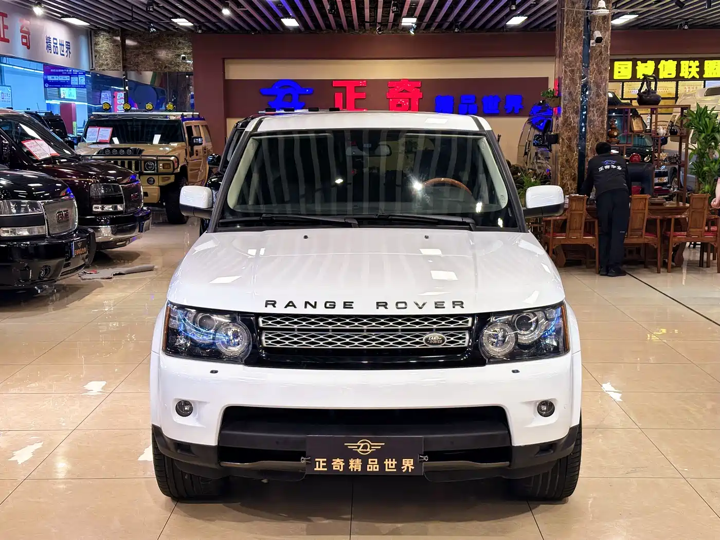 Land Rover Range Rover Sport 2011 3.0 TDV6 Sporty Diesel фото 2