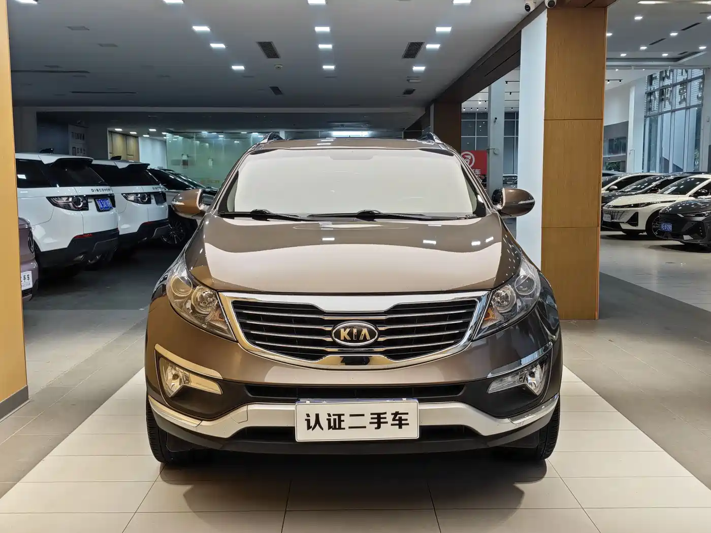 Kia Sportage 2014 2.0L Manual 2WD GLS Edition фото 3