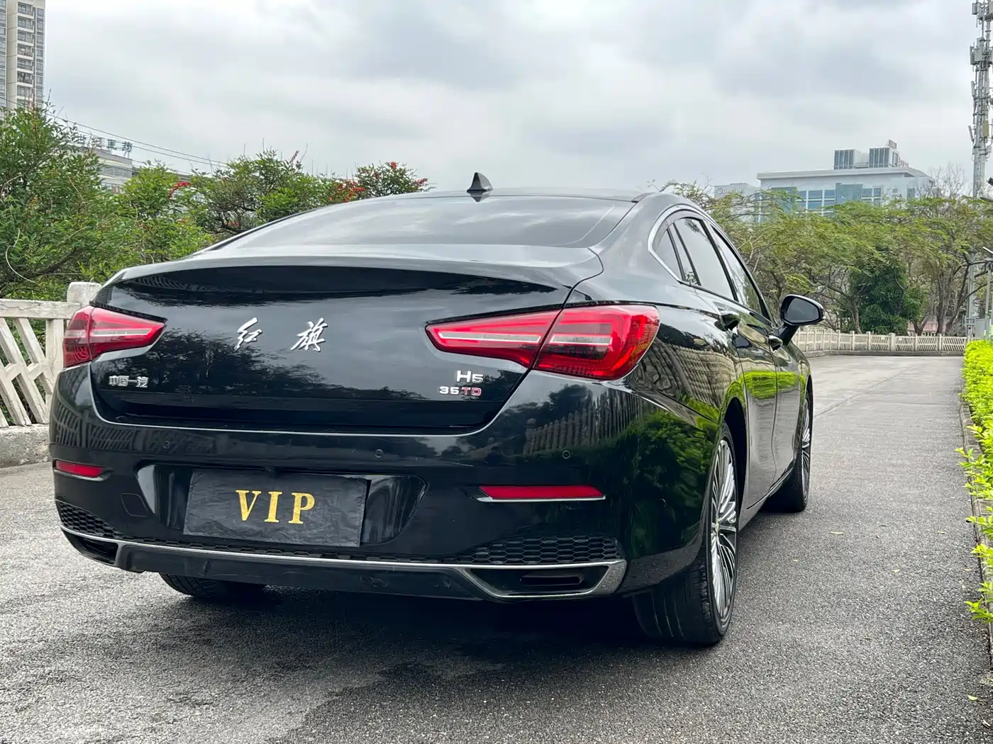 Hongqi H5 2022 Classic 1.8T Auto Smart Connect Flagship Comfort Edition фото 18