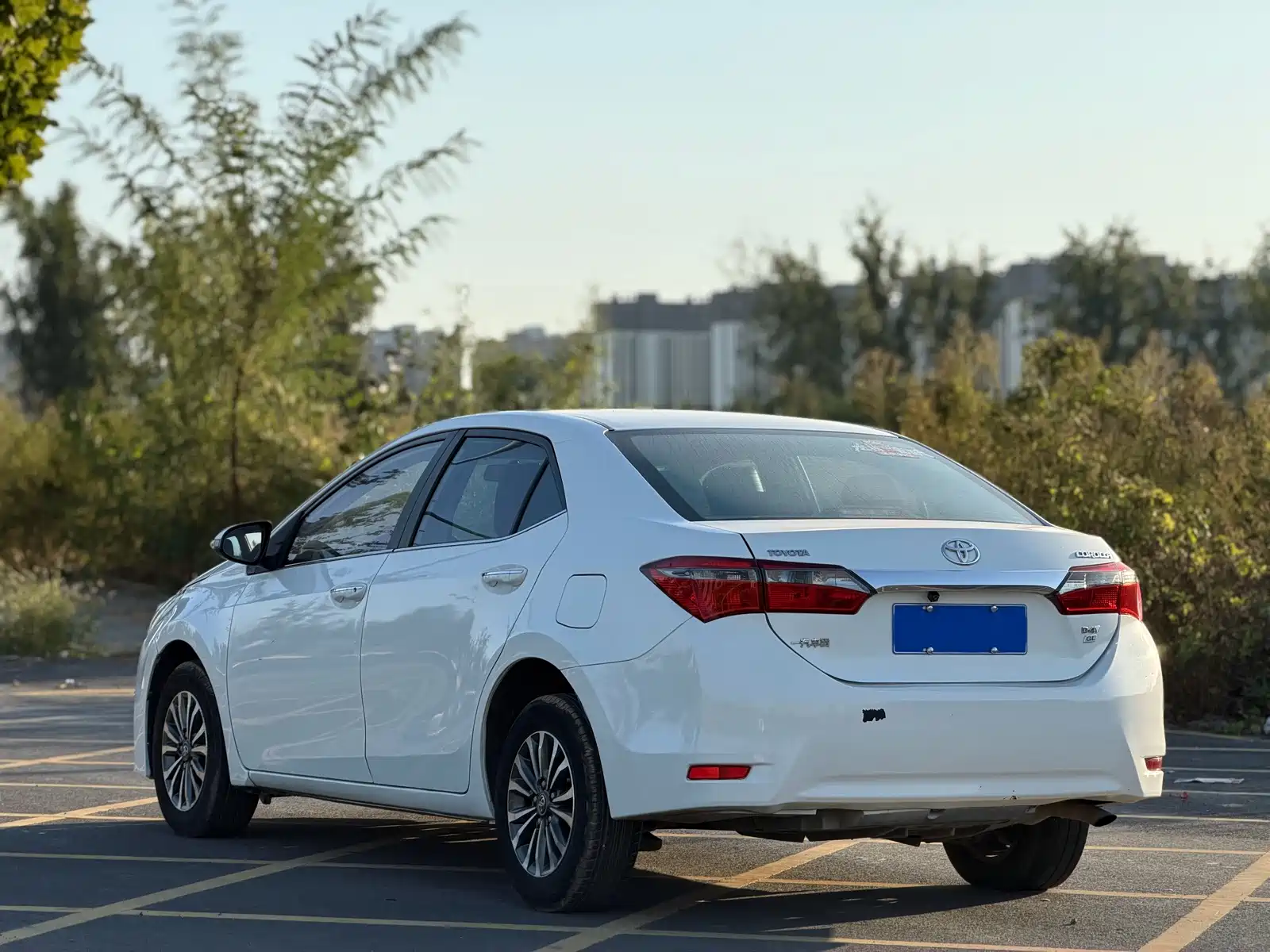 Photo 9 - Toyota Corolla