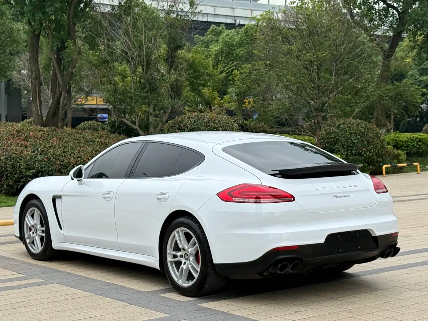 Porsche Panamera 2014 Panamera 3.0T фото 4