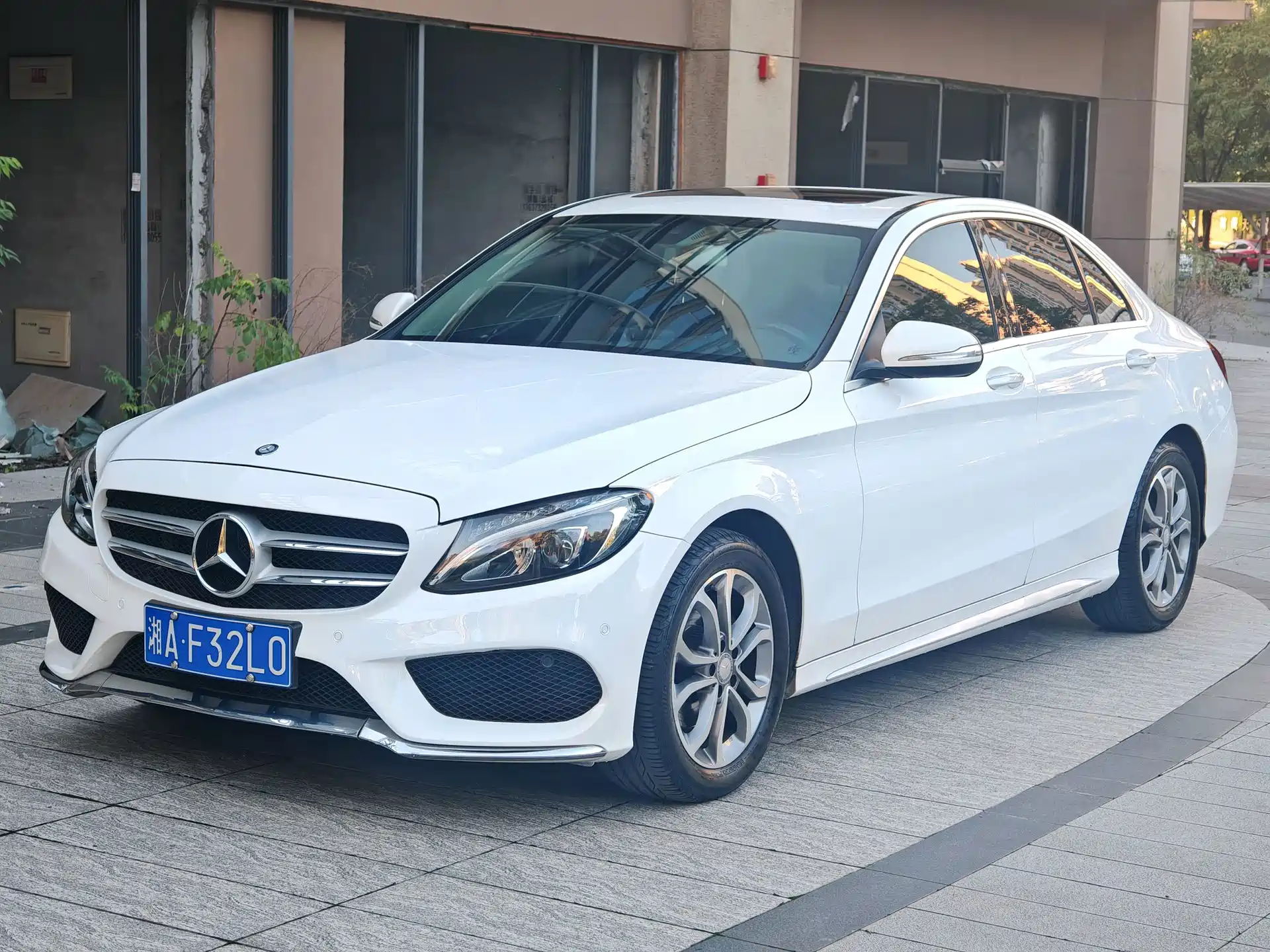 Фото 1 - Mercedes-Benz C-Class