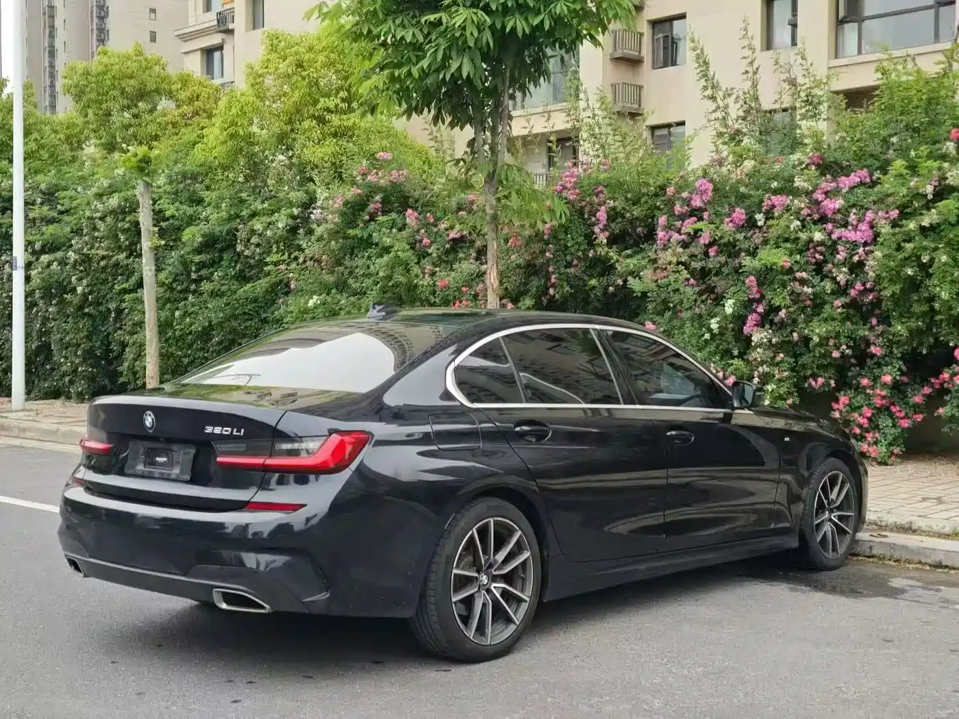 BMW 3 Series 2020 320Li M Sport Package фото 7