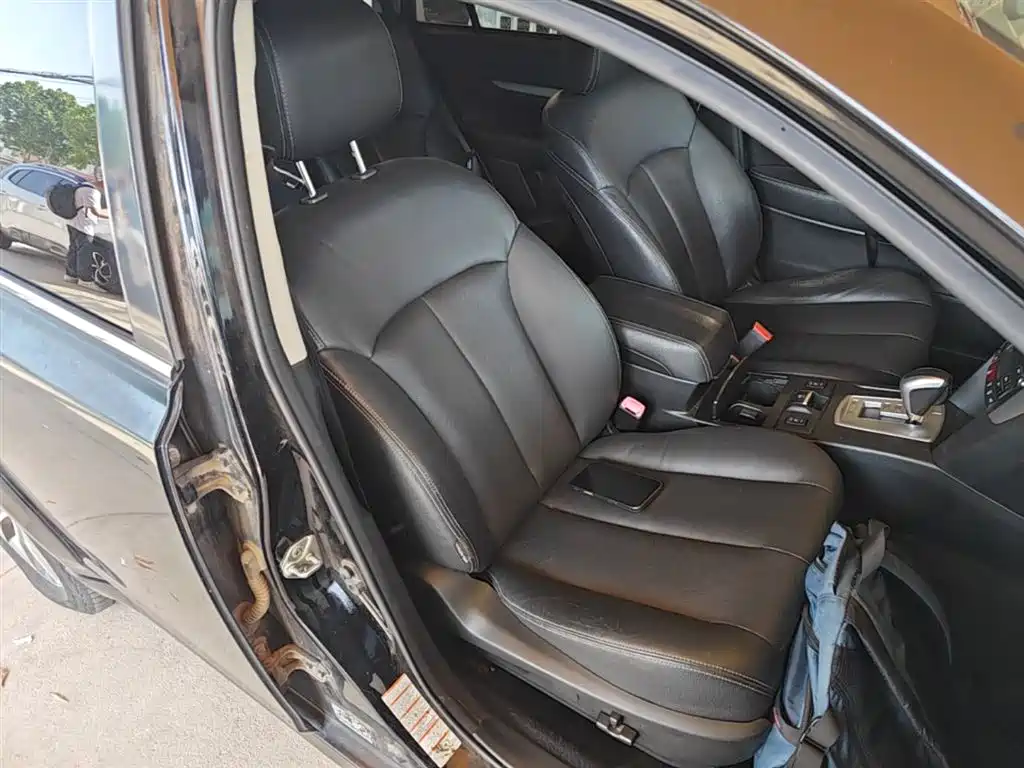 Subaru Outback 2014 2.5i Elegance Sport Edition фото 20