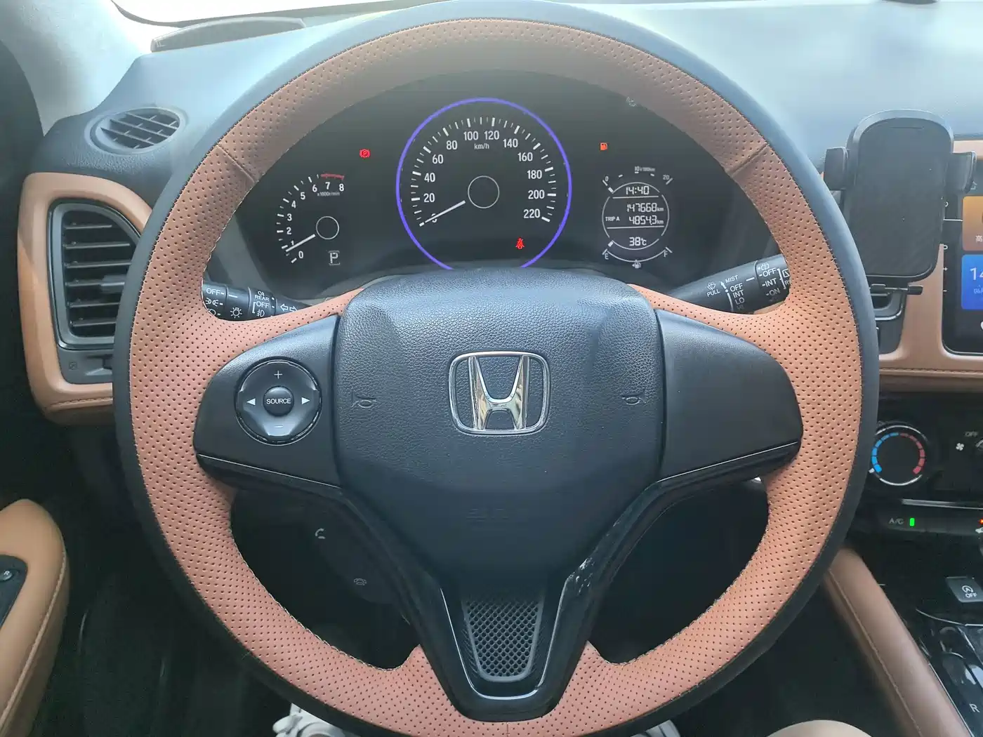 Honda Vezel 2016 2016 1.8L CVT 2WD Pioneer