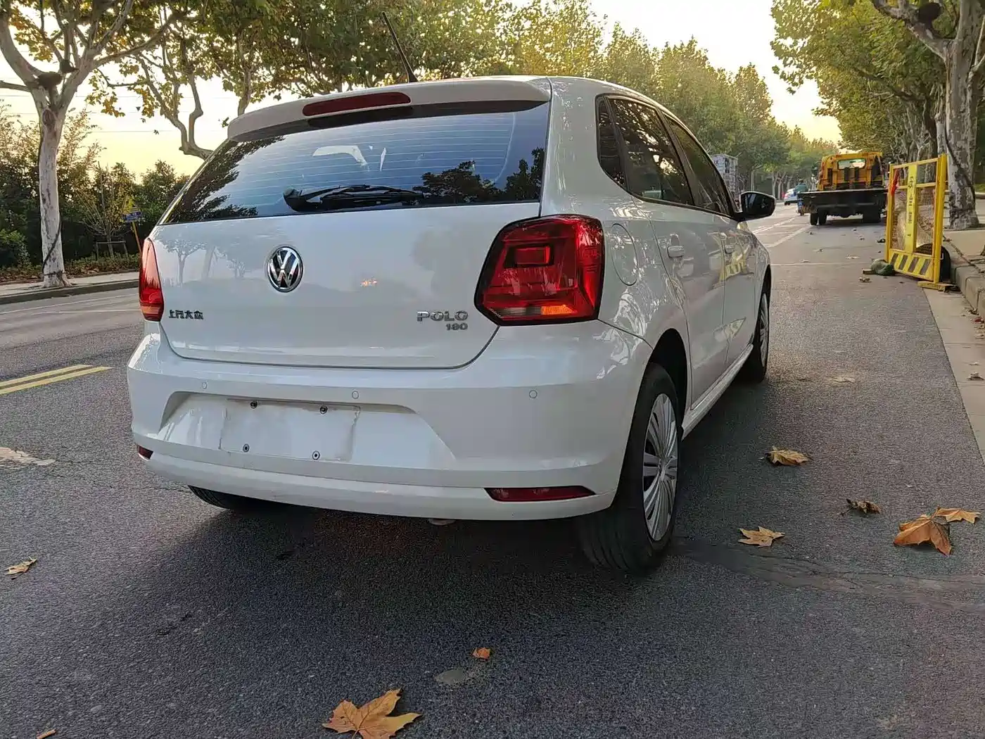 Volkswagen Polo 2016 1.6L Automatic Comfort фото 7