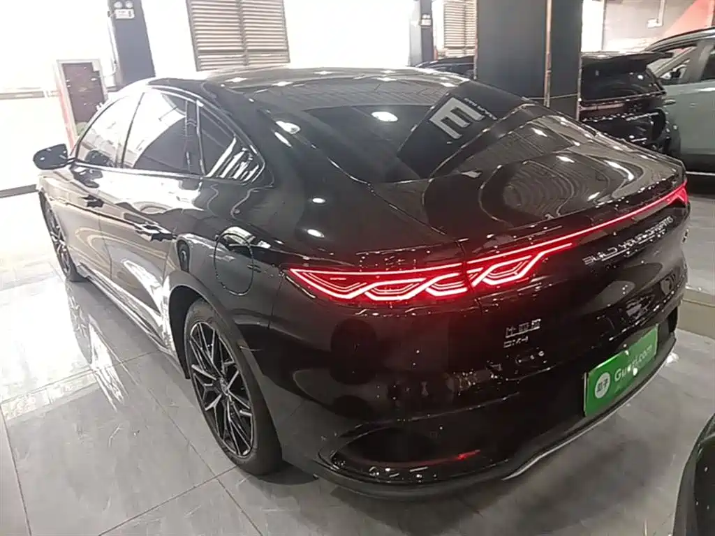 BYD Han 2025 DM-i 125KM Premium фото 5