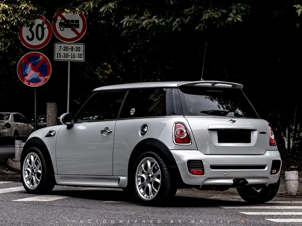 MINI JCW 2014 2013 1.6T JOHN COOPER WORKS
