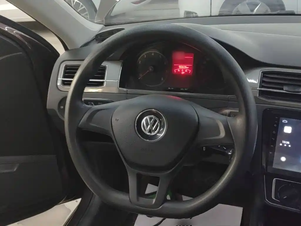 صورة 11 - Volkswagen Santana