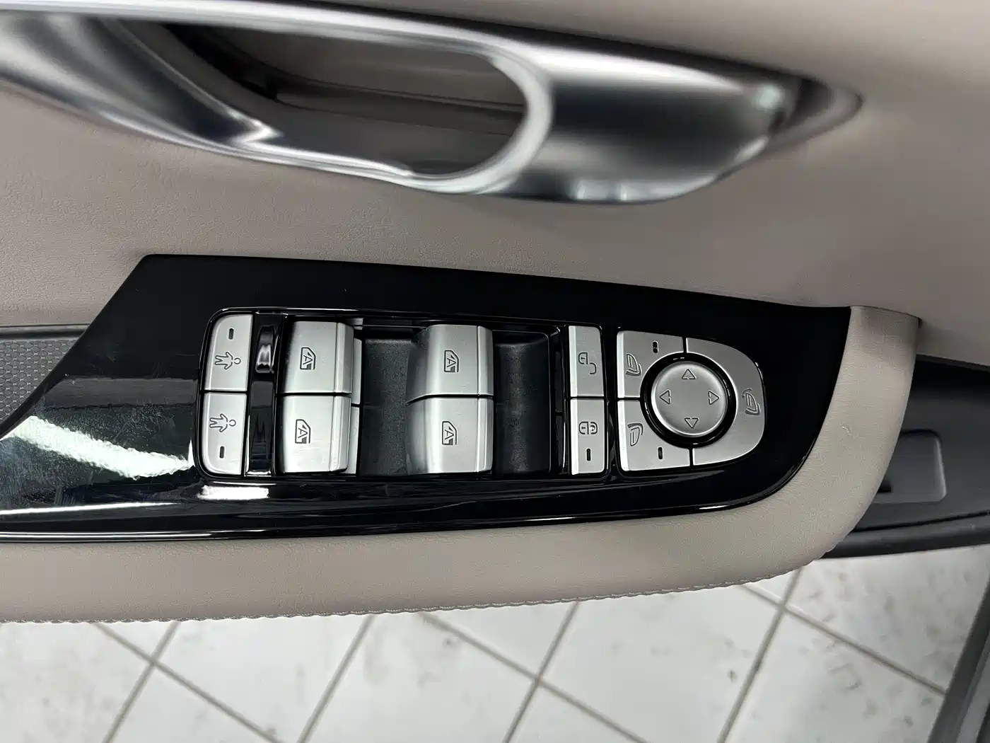 BYD Han 2025 DM-i Smart Driving Edition 125KM LiDAR Flagship фото 8