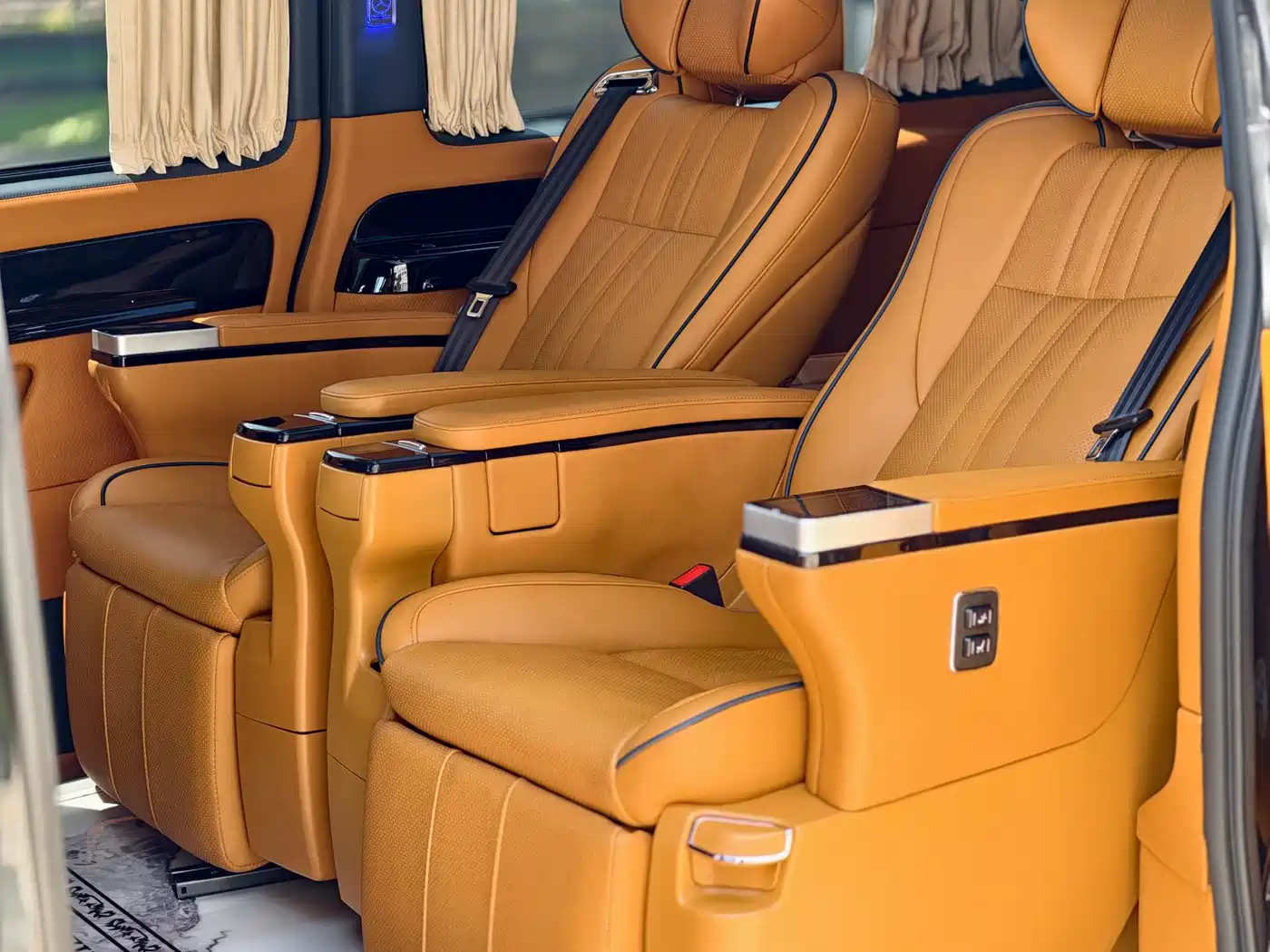 Mercedes-Benz Vito 2021 2.0T Business Edition 7-seater фото 5