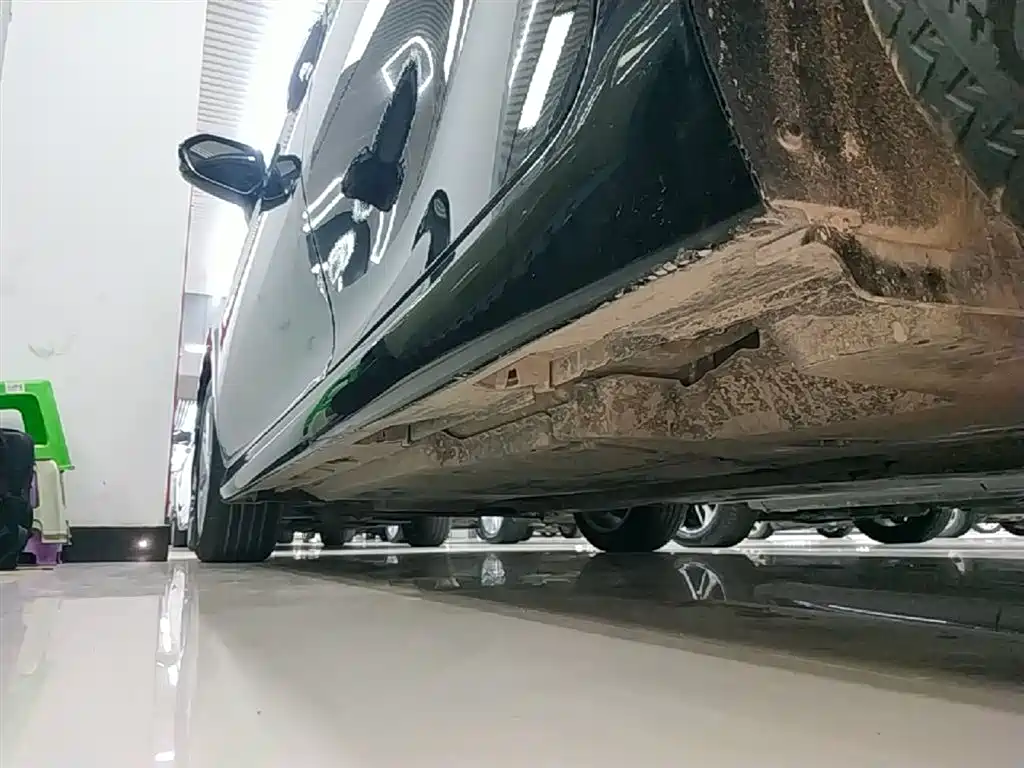 Toyota Camry 2021 2.0G Luxury Edition фото 22