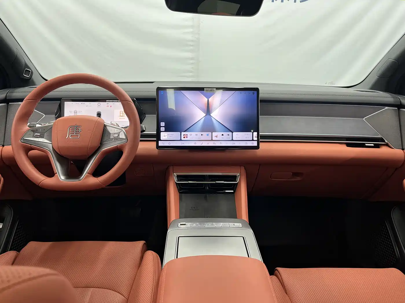 BYD Tang L 2025 DM 175KM Drone Player Edition фото 12