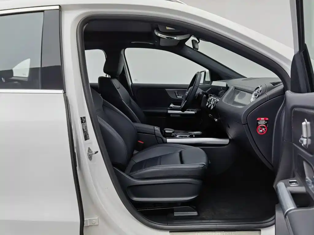 Mercedes-Benz EQA 2023 2023 EQA 260