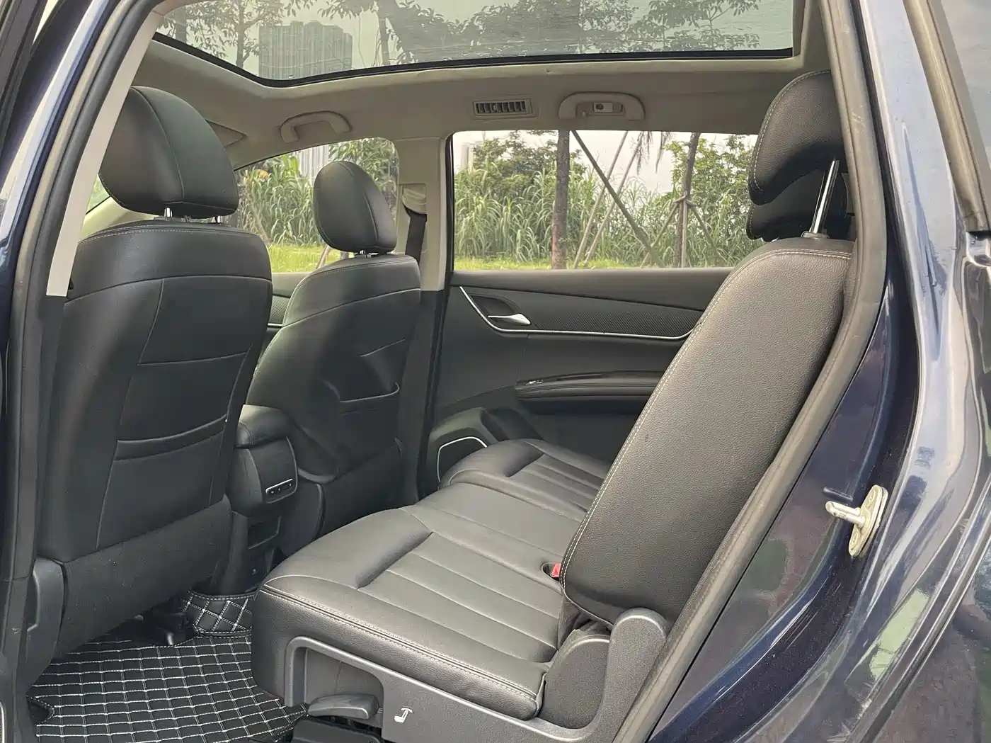 BYD Song MAX 2018 1.5T Auto Smart Connected Premium 7-Seater фото 7