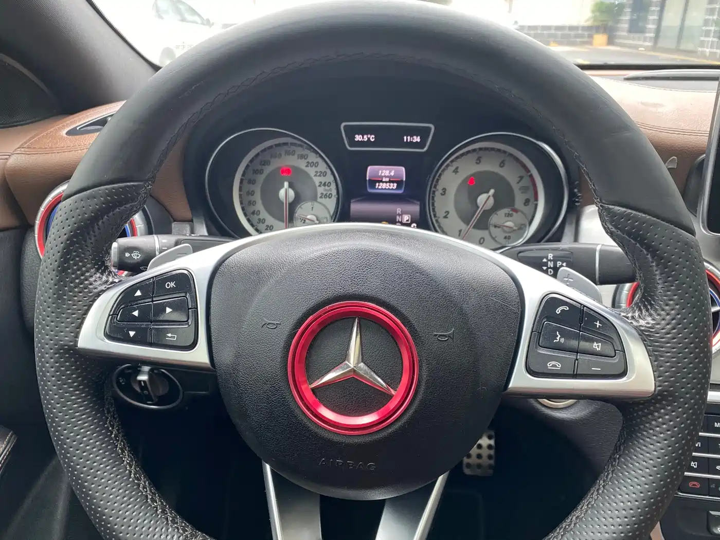 Mercedes-Benz CLA (Import) 2016 Facelift CLA 260 4MATIC фото 17