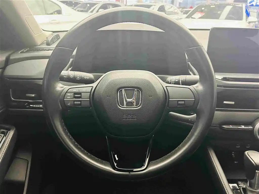 Photo 15 - Honda Inspire