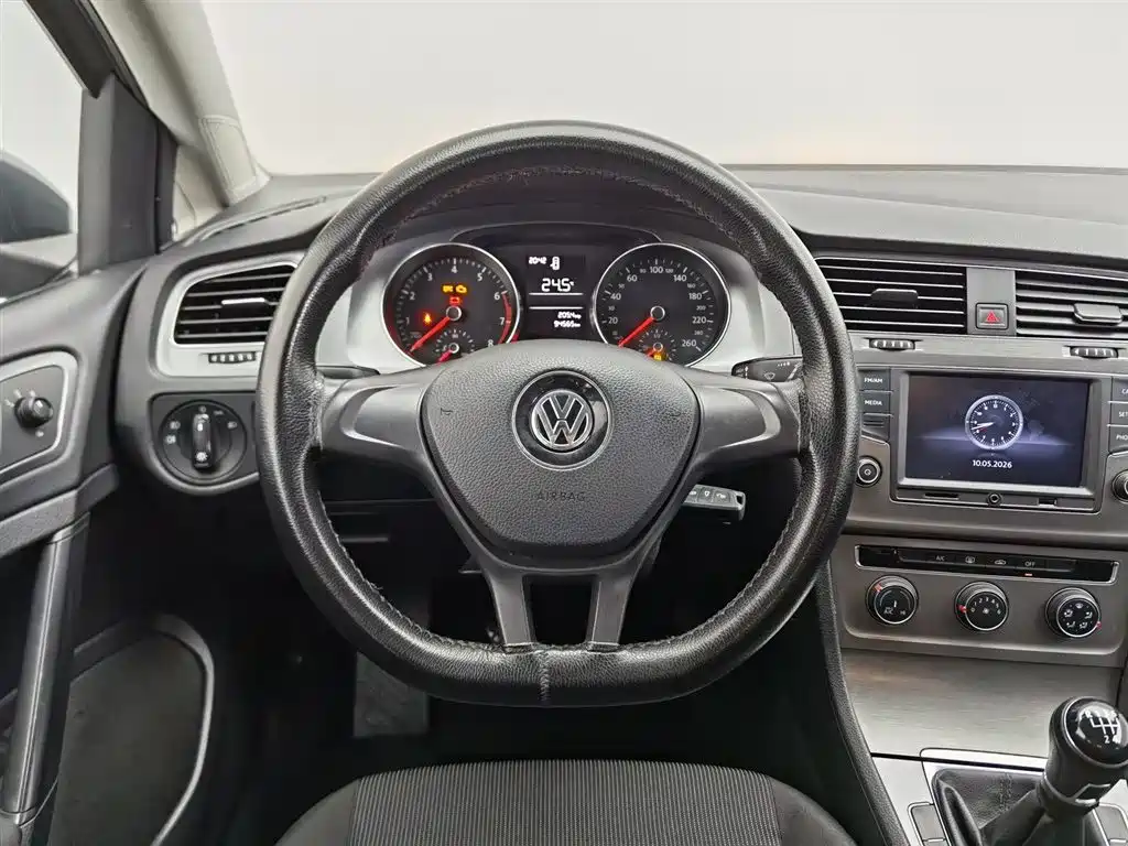 Volkswagen Golf 2014 1.6L Manual Fashion Type фото 11
