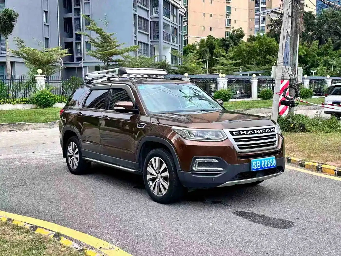 Changan CS95 2018 2018 2.0T 4WD Glory Edition